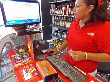 Amagan con revocar contrato a empresa