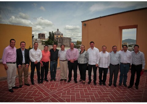 Reunión para conformar paquete económico 2014