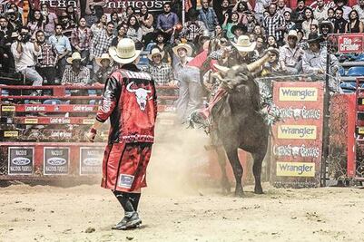 Final de Cuernos Chuecos