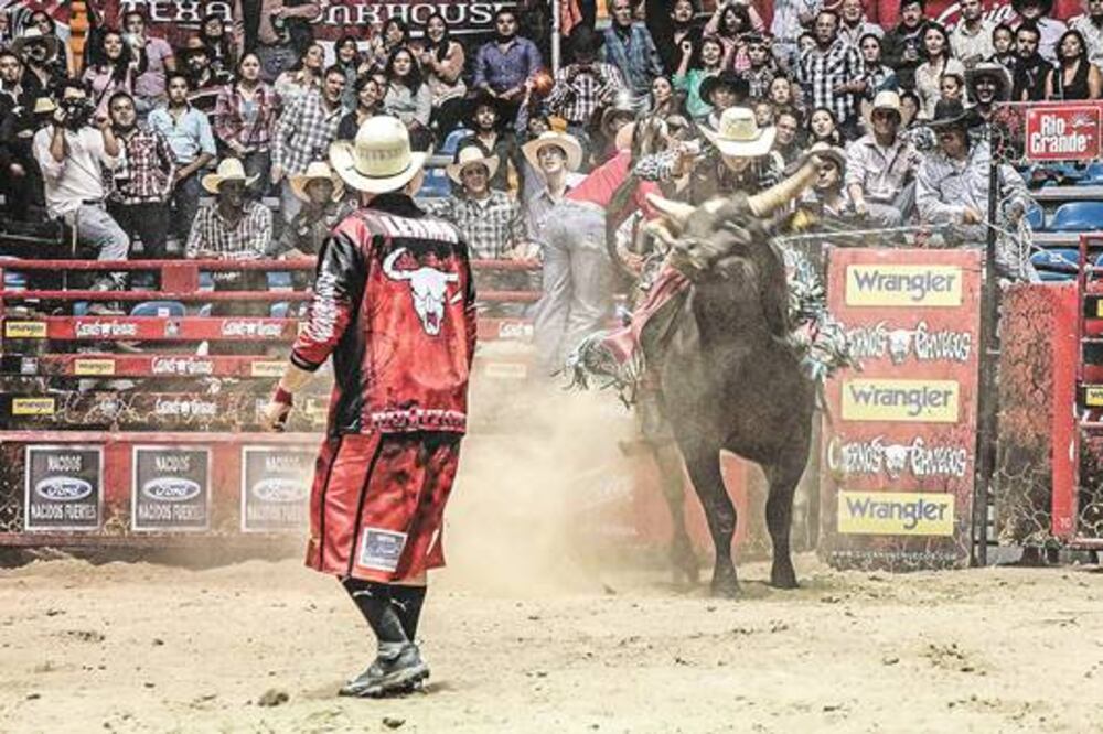 Final de Cuernos Chuecos