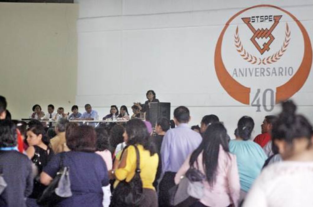 Acuerdan término de huelga en la UAQ