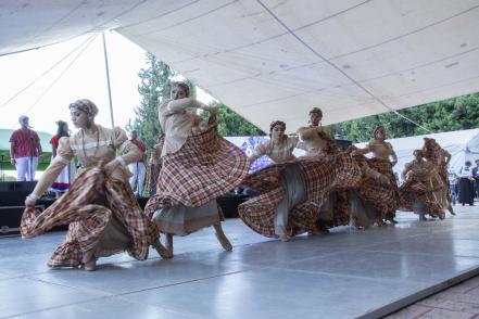 Unidos por la sabrosura del baile