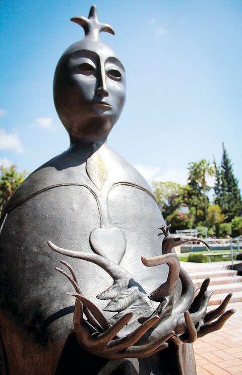 El surrealismo de Leonora en los Arcos