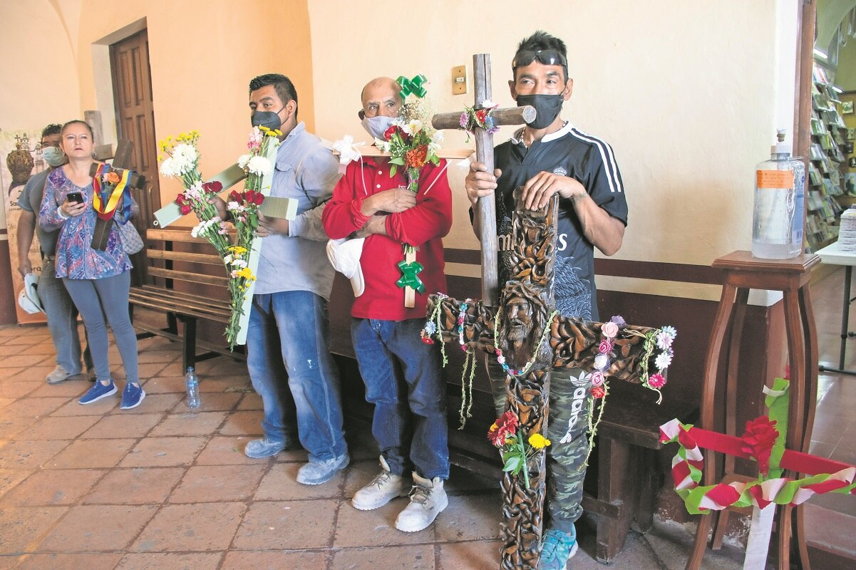 55 mil trabajadores de la construcción festejan Día de la Santa Cruz