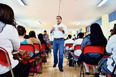 Ortega va por la inclusión de jóvenes en toma de decisiones