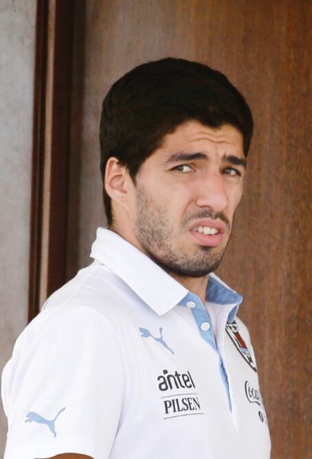 FIFA reitera sanción de 8 juegos para Luis Suárez