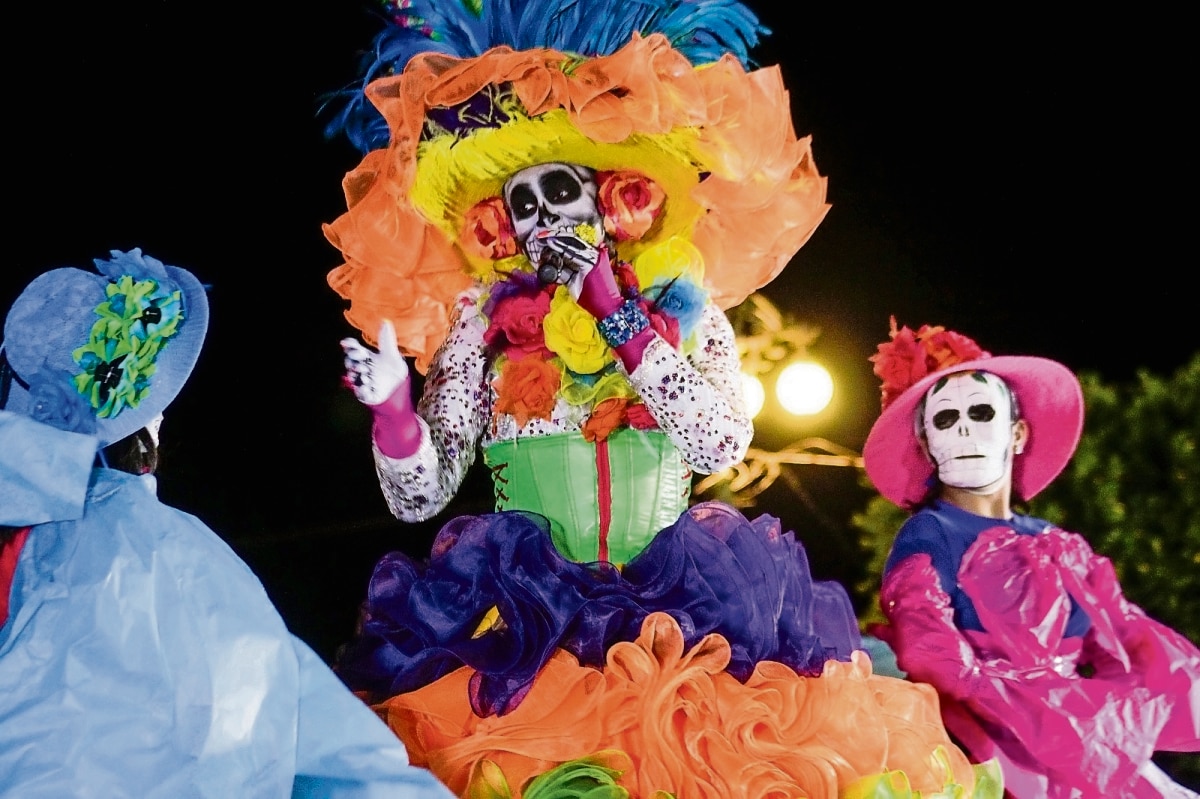 Altares, eventos artísticos y otras actividades... listas para celebrar el Día de Muertos en Querétaro