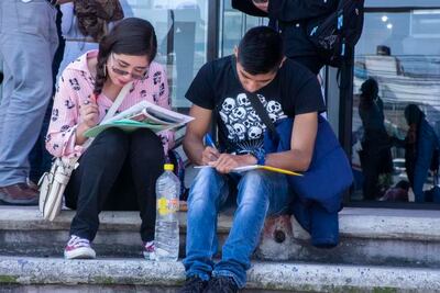 Inician con sondeo para otorgar becas