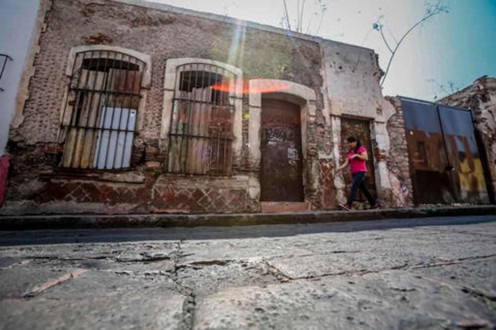 Corroe abandono a casonas coloniales
