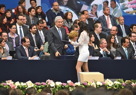 Emotiva ceremonia de graduación