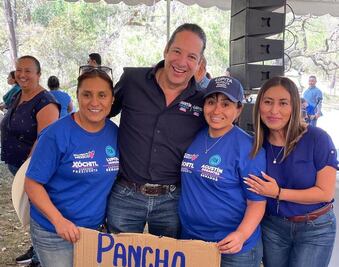 Pancho Domínguez acompaña a candidatos del PAN en la Sierra Gorda 