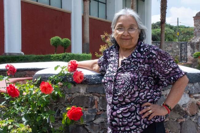 Con 70 años, Lucha está más activa que nunca