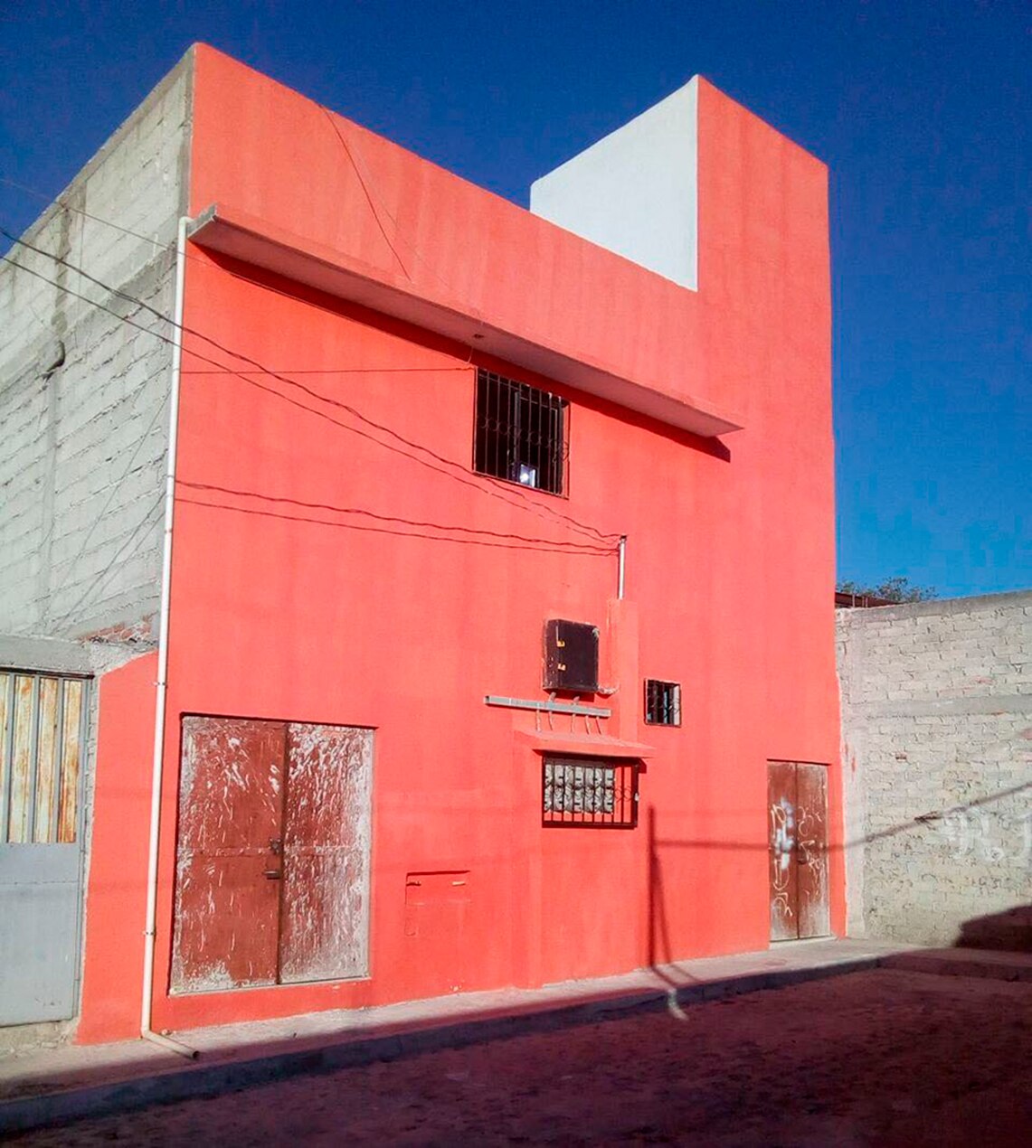 #Avance Fiscalía asegura casi una tonelada de droga