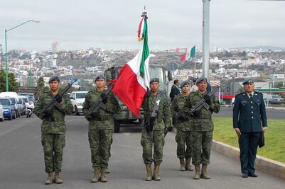 Celebran Día de la Armada