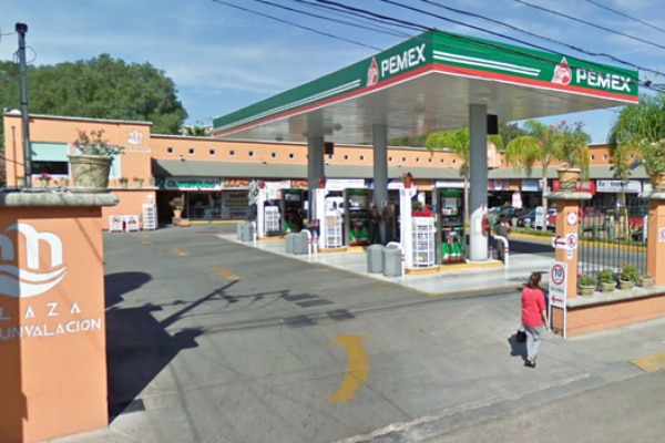 Denuncian robo a transeúntes