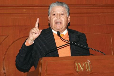 Piden expulsión de diputado de MC