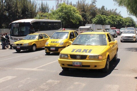 Rifarán mil 182 placas para taxi