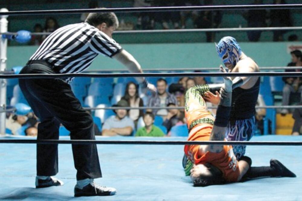 Preparan “legendaria” función de lucha libre