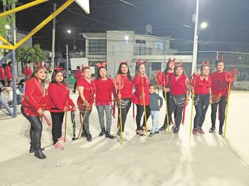 Cumple 12 años la pastorela de la colonia Amalia Solórzano, en Querétaro