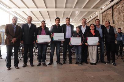 #NuestrasHistorias. Con tiendita y trabajo duro compite con minisuper