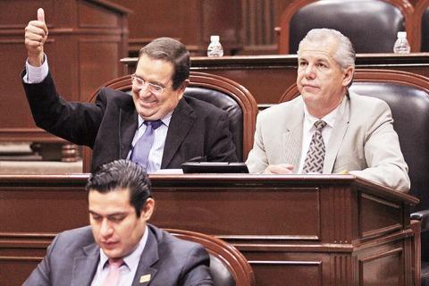 Quiere Borja estar en gabinete de FDS