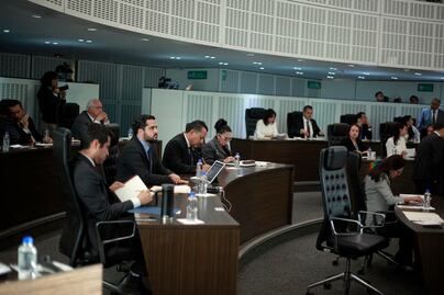 Ley de burócratas atrasa jubilaciones