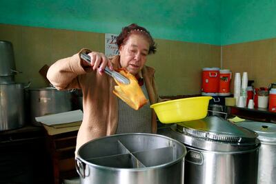 Venta de tamales, tradición familiar por 50 años