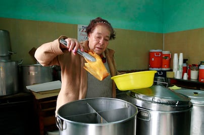 Venta de tamales, tradición familiar por 50 años