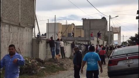 Vecinos buscan a supuesto asesino de niña en Valle de Chalco