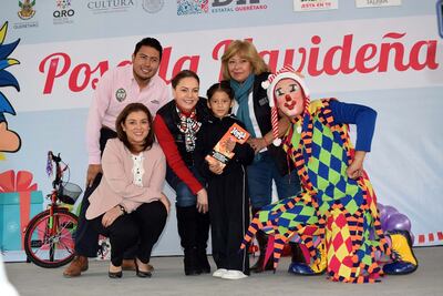 DIF celebra tradicional posada en Jalpan