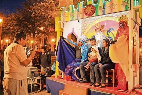 Escuchan peticiones de niños queretanos