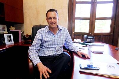 ‘Todavía siento gacho cuando me dicen político’