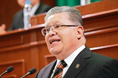 MC acusa de ‘cínico’ a su  diputado