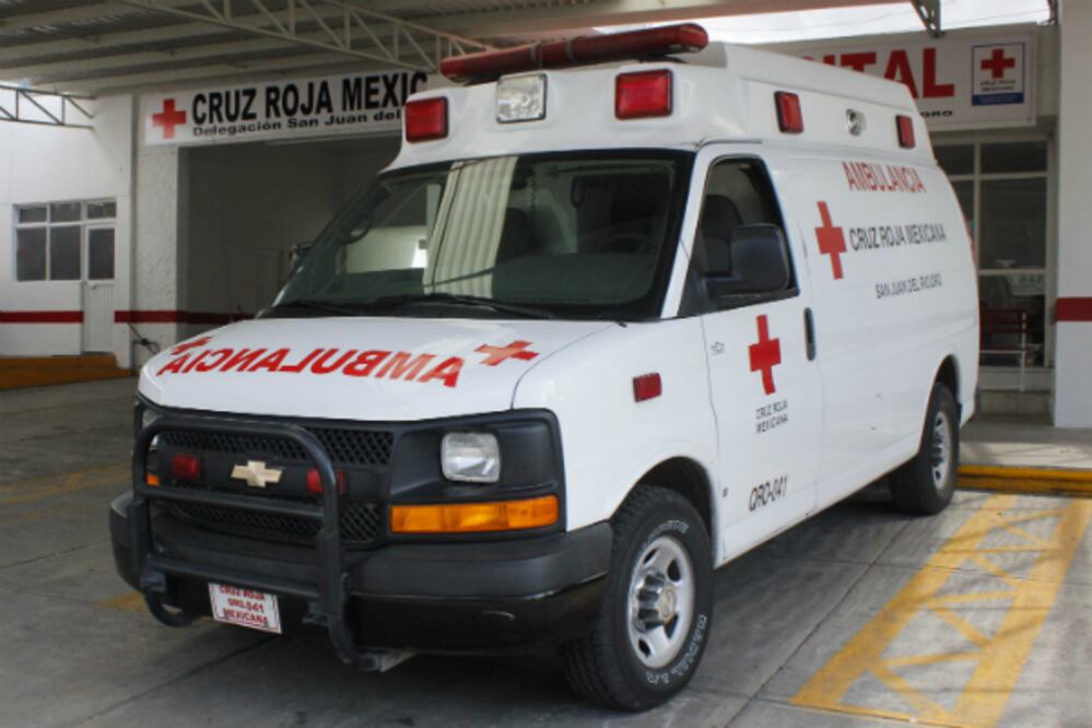 Evitan paramédicos suicidio