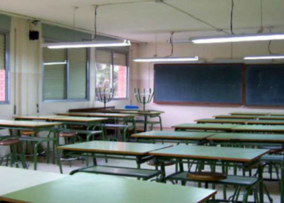 Déficit de preparatorias en San Juan 