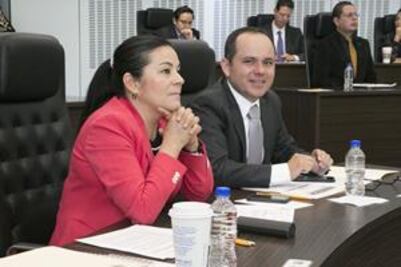 Buscan regular a inmobiliarias