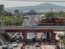 Inician días difíciles de tráfico en la capital de Querétaro