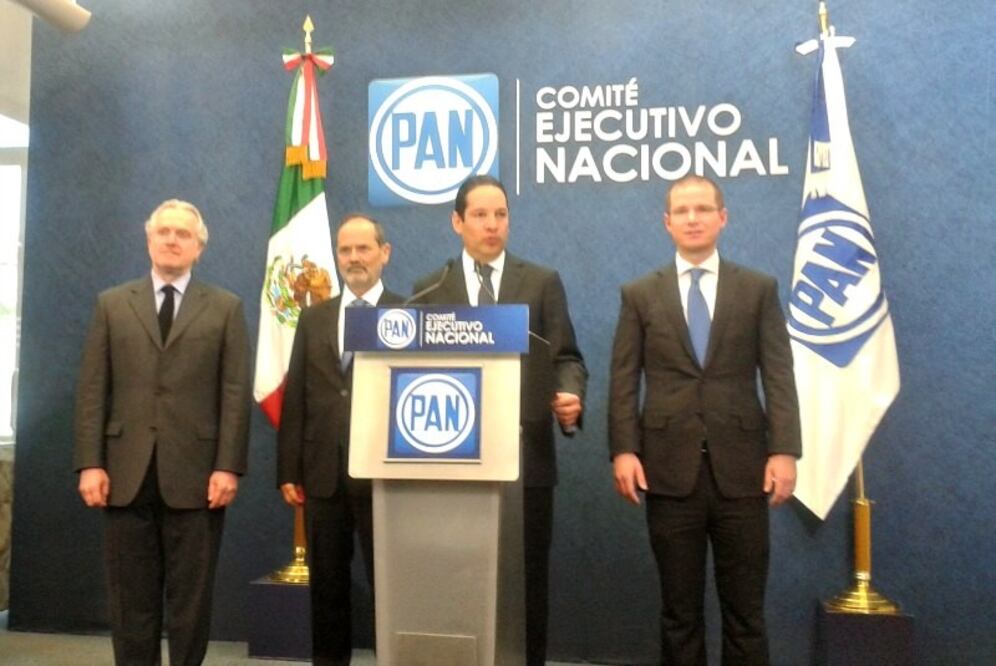 Ratifican a Francisco Domínguez Servién como pre candidato a la gubernatura