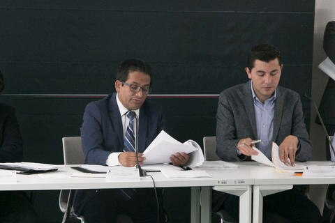 Salas: faltan bases para avalar bodas gay