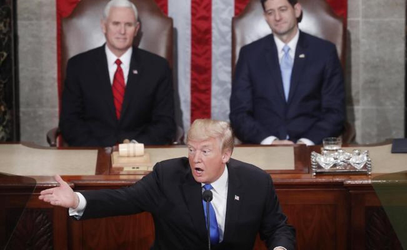 Muro cerrará la puerta a drogas, criminales y terroristas: Trump