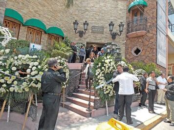 Creman a queretanos accidentados en SLP