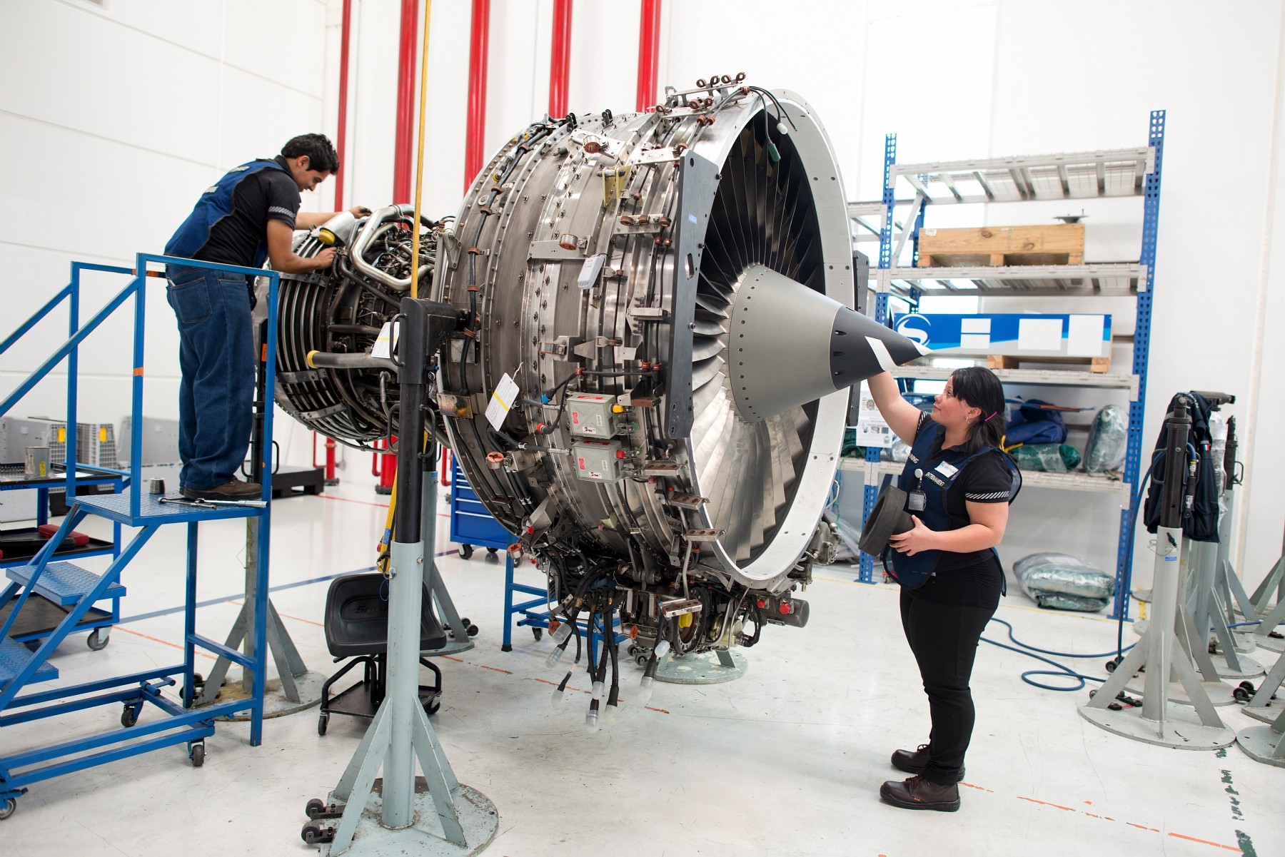 Safran recorta 3 mil empleos en México; tiene dos plantas en Querétaro