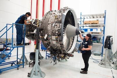 Safran recorta 3 mil empleos en México; tiene dos plantas en Querétaro