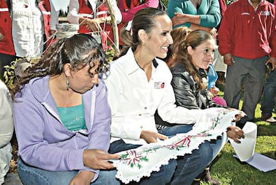 Titular del DIF anuncia gira 