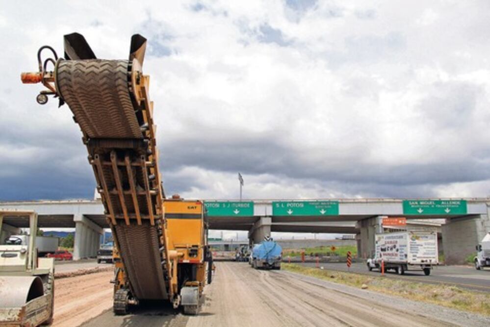 Definen Calzada y SHCP recursos