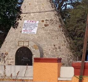 Aparecen dos narcomantas en Querétaro, confirma policía municipal de Pedro Escobedo