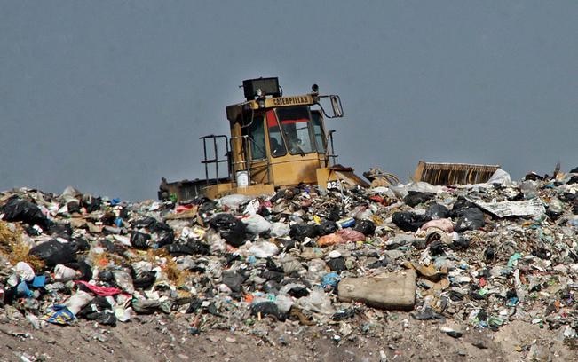 Planta tratadora de basura reabre a 22%