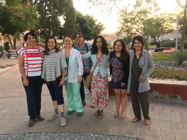 Se alistan para Lumbre entre las hojas