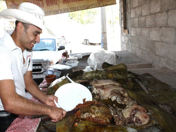 Llega la Feria de la barbacoa y pulque