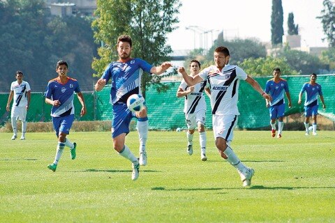 Triunfan en su primer amistoso